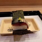 馬車道 大かわ - 鯖寿司（海苔）