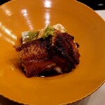 馬車道 大かわ - 鰻と湯葉薄い豆豆腐