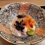 馬車道 大かわ - 赤貝・鯛（白子）