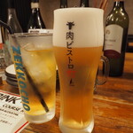 肉ビストロ灯 - 生ビール＆ジャスミン茶