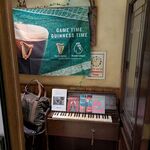 アイリッシュパブ ザ クルーラカーン - ドア正面から