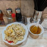 元祖 中華 つけ麺 大王 伊勢佐木町店 - チャーハン大盛￥800
