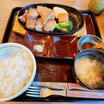 ステーキハウス寿楽 - 