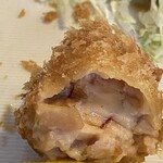 とんかつ しお田 - 魚介クリームコロッケ（2025年5月18日撮影）