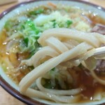 白須うどん - 表面が柔らかめで腰があるうどん