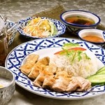 TOM THAI  - 【Lunch Menu】 蒸し鶏のせごはん