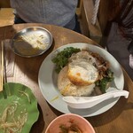 炭火焼アジアン酒場 アローイ兄弟 - 