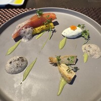 The Living Room with SKY BAR - 