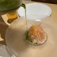 Ecru 117 - 地魚のしゃぶしゃぶイタリアンポン酢　白ポン酢を注いてくれます