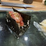 築地すしOmakase 近くの2階 - 
