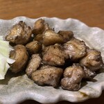 まるしん - サービスで頂いたこりこりのお尻❣️ 半分はお隣さんへ(*っ´∀`)っ 