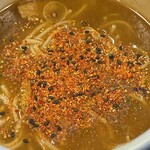 白金 松月 - 好みの辛さに、味変です。