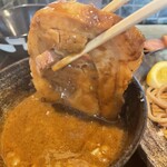 麺屋 みつば - デフォの焼豚はホロホロでボリューム満点