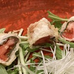 蕎麦.酒 十限無 - トマトと生ハムの大葉包み揚げ