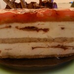 Chocolaterie&Bar ROND-POINT by Hirofumi Tanakamaru - 真っ赤なショートケーキ　税抜640円