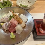 魚八庭 - 