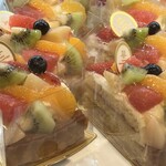 アンリシャルパンティエ - 