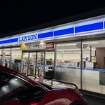 LAWSON - TV番組で審査員が『美味い！』と言って食べていたアイスを買いに…  入店‼️