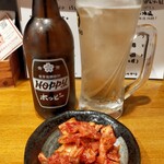 あべの たこやき やまちゃん 川口店 - オーダー後すぐに来たホッピーとキムチで待機