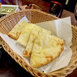 アーユーボーワン - チーズナン