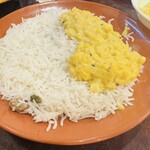 アーユーボーワン - パリップカレー、バスマティライス