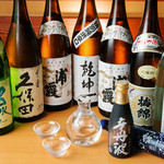 活魚 旬菜 串焼き処 鳥まさ - 定番の日本酒から、月替わりで時期に合わせた日本酒、珍しい日本酒をご用意しております。