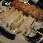 串焼 遊 - 豚正肉、ナンコツ