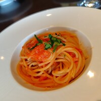 IL PINOLO SKY TERRACE 横浜 - ズワイガニのパスタ　味ぼんやり残念