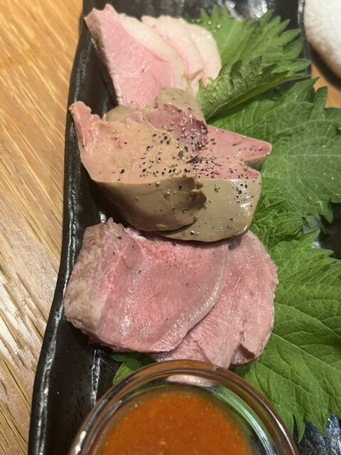 Ikebukurokko Izakaya Oretachi no Toriton photo 2