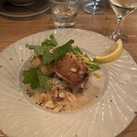 Batis! - カウンターの席でずっと見ていたので、あんなに時間をかけるなんて、、とびっくりしましたが、茸にもじゃがいもにもアーモンドにも地鶏の旨みが沁みてました。