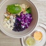 クリスプ・サラダワークス - 料理写真:アーシィナッティクランチー