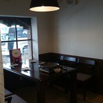 はっぱや - テーブル席