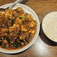 四川料理 龍の子 - 