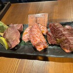 炭火焼肉ぐら - 