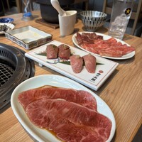 肉の山翔 - 