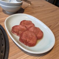 肉の山翔 - 
