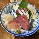 金町製麺 - 刺身盛り合わせ