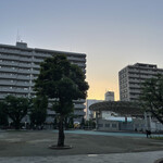 カフェ・鈴木 - 向かいの公園✨