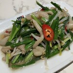 300476489 - 韮菜鵝腸（ニラとモツ炒め）