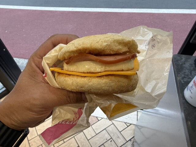 McDonald's Kichijoji Minamiguchi Ten photo 3