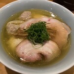 中華そば しば田 - 特製（鶏チャーシュー）塩そば