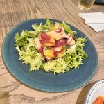 miobyDoTS - つぶ貝とモッツァレラ  柑橘のサラダで