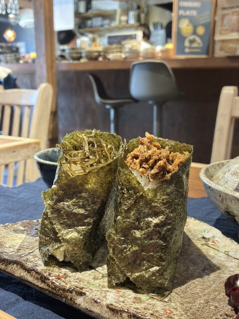 Kai to Shiro Wine no Bar KAKIMARU Ayanokoji Ten