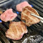 焼肉乃 富士吉 - 