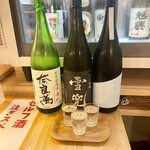 角打ち＋81 カネセ商店 - セルフ地酒3種でスタート