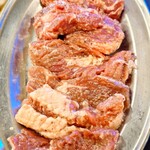 ホルモンハジメ - 豚カシラ、豚ハラミ