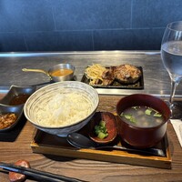鉄板和食とワイン 萬鉄 - 