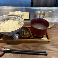 鉄板和食とワイン 萬鉄 - 