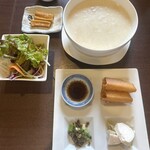 翠花 - 早粥セット＋追加朝のミニサラダ