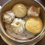 翠花 - 香港三重蒸し天心 小籠包 蒸しカステラ